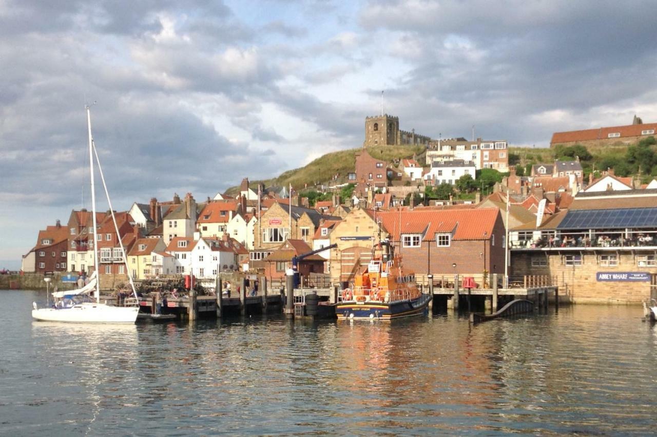 Little Gem Whitby Exterior photo